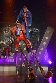 Max Nix & Willi Widder Nix bei Rockabilly im GOP Varieté München (©Foto: Ingrid Grossmann)